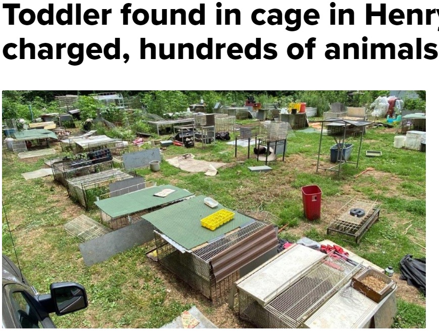 男児を救出も庭には多数のケージが（画像は『NewsChannel 5 Nashville WTVF　2020年6月27日付「Toddler found in cage in Henry County; 3 charged, hundreds of animals rescued」』のスクリーンショット）