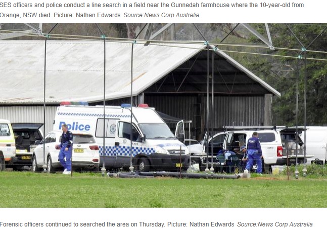 事件翌日も科学捜査班による捜索が続いた現場（画像は『Queensland Times　2020年7月10日付「How family trip turned into a devastating murder case」（Picture: Nathan EdwardsSource:News Corp Australia）』のスクリーンショット）
