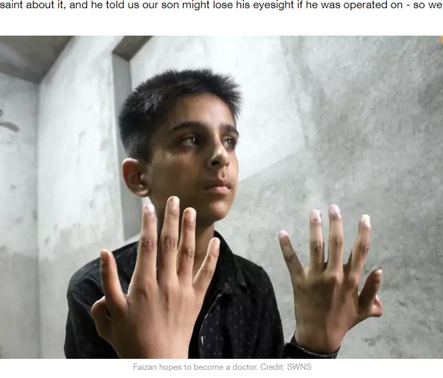 医師になる夢を持つファイザン君（画像は『LADbible　2020年8月26日付「Twelve-Year-Old Boy Has An Extra Thumb On Both Of His Hands」（Credit: SWNS）』のスクリーンショット）
