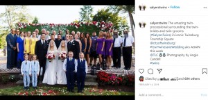 結婚式に参加した総勢17組の双子たち（画像は『Josh, Jeremy, Brittany, Briana　2019年2月14日付Instagram「The amazing twin-processional surrounding the twin-brides and twin-grooms」』のスクリーンショット）