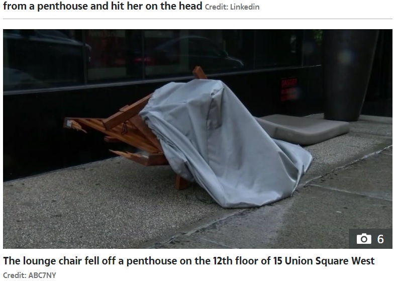 12階から落下した木製のイス（画像は『The Sun　2020年9月24日付「LIFE-CHANGING Horror injuries of woman whose skull CAVED in after lounge chair plunged from 12th-floor penthouse and smashed her head」（Credit: ABC7NY）』のスクリーンショット）