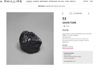 約460万円の値が付いたゴミ袋のブロンズ彫刻（画像は『Phillips　「NEW NOWLONDON AUCTION 15 JULY 2020」』のスクリーンショット）