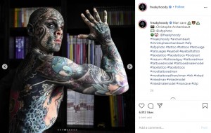 「自分の身体は芸術」と語るシルヴァンさん（画像は『Sylvain　2020年9月26日付Instagram「Man cave」』のスクリーンショット）
