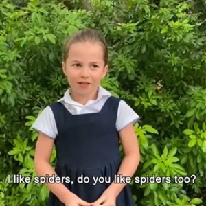 「クモが好き」と明かしたシャーロット王女（画像は『Duke and Duchess of Cambridge　2020年10月3日付Instagram「Ask David Attenborough」』のスクリーンショット）