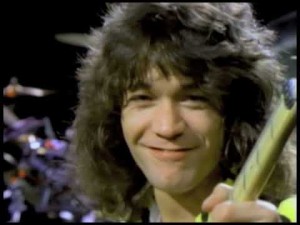 『Jump』のMVにてエディ・ヴァン・ヘイレン（画像は『VHTelevision　2009年10月2日公開 YouTube「Van Halen - Jump （Official Music Video）」』のサムネイル）