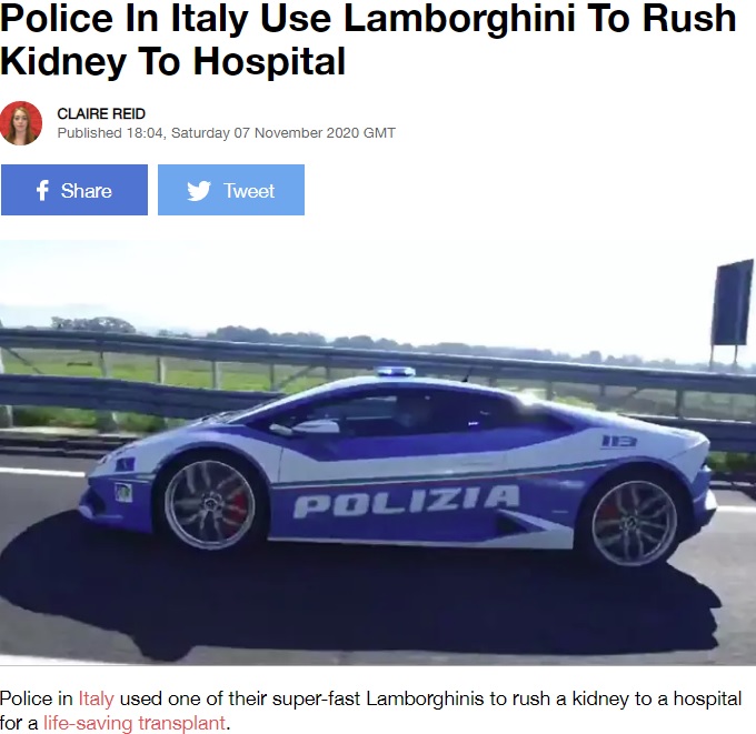 臓器を運ぶランボルギーニ（画像は『LADbible　2020年11月7日付「Police In Italy Use Lamborghini To Rush Kidney To Hospital」（Credit: Twitter/＠poliziadistato）』のスクリーンショット）