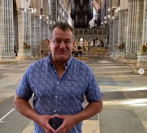 「ドラマは公平で正確」と元ダイアナ妃執事のポール・バレル氏（画像は『Paul Burrell RVM　2020年10月18日付Instagram「Exeter Cathedral in Devon is one of the great cathedrals in England.」』のスクリーンショット）