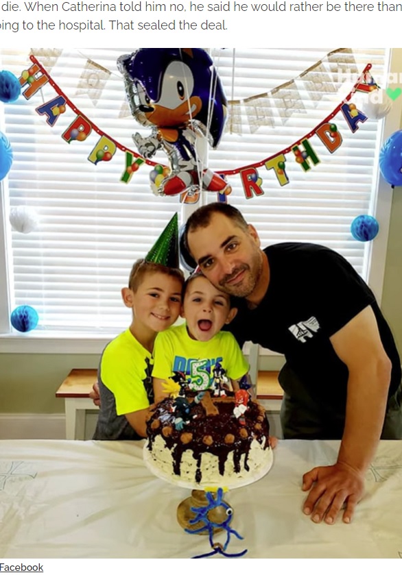 元気に5歳の誕生日を迎えたニコラス君（画像は『InspireMore.com  2020年11月15日付「Sick 4-Yr-Old Gets New Lease On Life Thanks To Stranger’s Stem Cell Donation.」（Facebook）』のスクリーンショット）