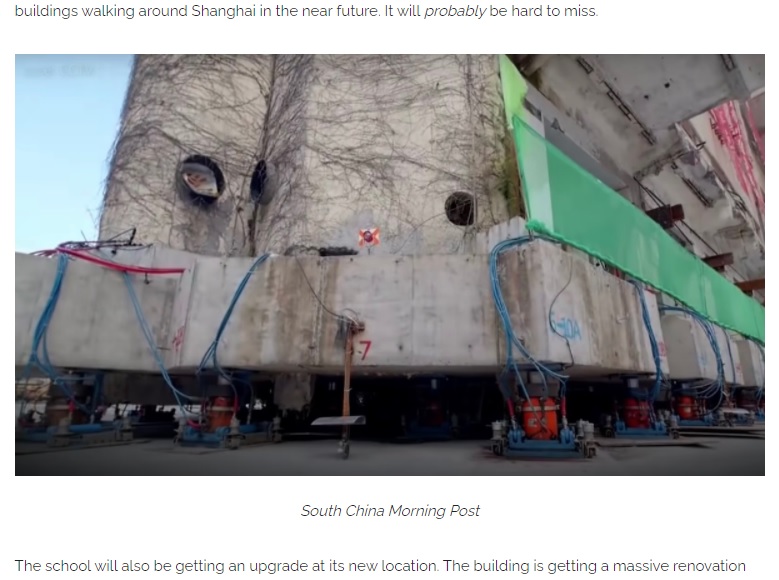 建物の下に設置された198個のロボット（画像は『Nerdist　2020年10月30日付「Watch an Entire Building ‘Walk’ to Its New Location」（South China Morning Post）』のスクリーンショット）