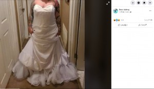 クレームをするために写真を撮ったドゥー・オーブリーさん（画像は『Deux Aubrey　2020年11月5日付Facebook「Two weeks ago my wedding dress came in.」』のスクリーンショット）