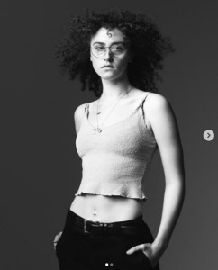 大手モデルエージェンシー「IMG Models」と契約したエラ・エムホフ（画像は『IMG Models Worldwide　2021年1月29日付Instagram「NOW REPRESENTING: ＃EllaEmhoff （＠ellaemhoff）!」』のスクリーンショット）