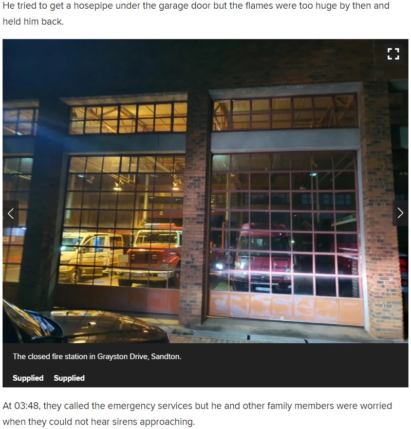 消防署は閉まっていた？（画像は『News24 2021年1月10日付「WATCH | Joburg man horrified to find fire station closed as his Porsche, Land Rover burn」』のスクリーンショット）