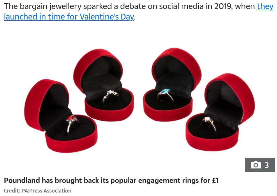 ケース付きの婚約指輪はプロポーズの演出にピッタリ（画像は『The Sun　2021年1月11日付「SAY I DO Poundland brings back popular ￡1 engagement rings」（Credit: PA:Press Association）』のスクリーンショット）