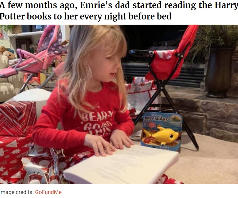 4歳で点字を学び始めたエメリーちゃん（画像は『Bored Panda　2020年12月31日付「Aunt Organizes A Fundraiser To Raise Money For A Collection Of Braille Harry Potter Books For Her Blind Niece, And Her Reaction Is Priceless」（Image credits: GoFundMe）』のスクリーンショット）