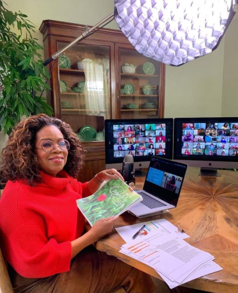 ヘンリー王子夫妻にインタビューしたオプラ・ウィンフリー（画像は『Oprah　2021年2月13日付Instagram「Thank you to those who joined me today for ＠ww’s ＃YourLifeInFocus:」』のスクリーンショット）