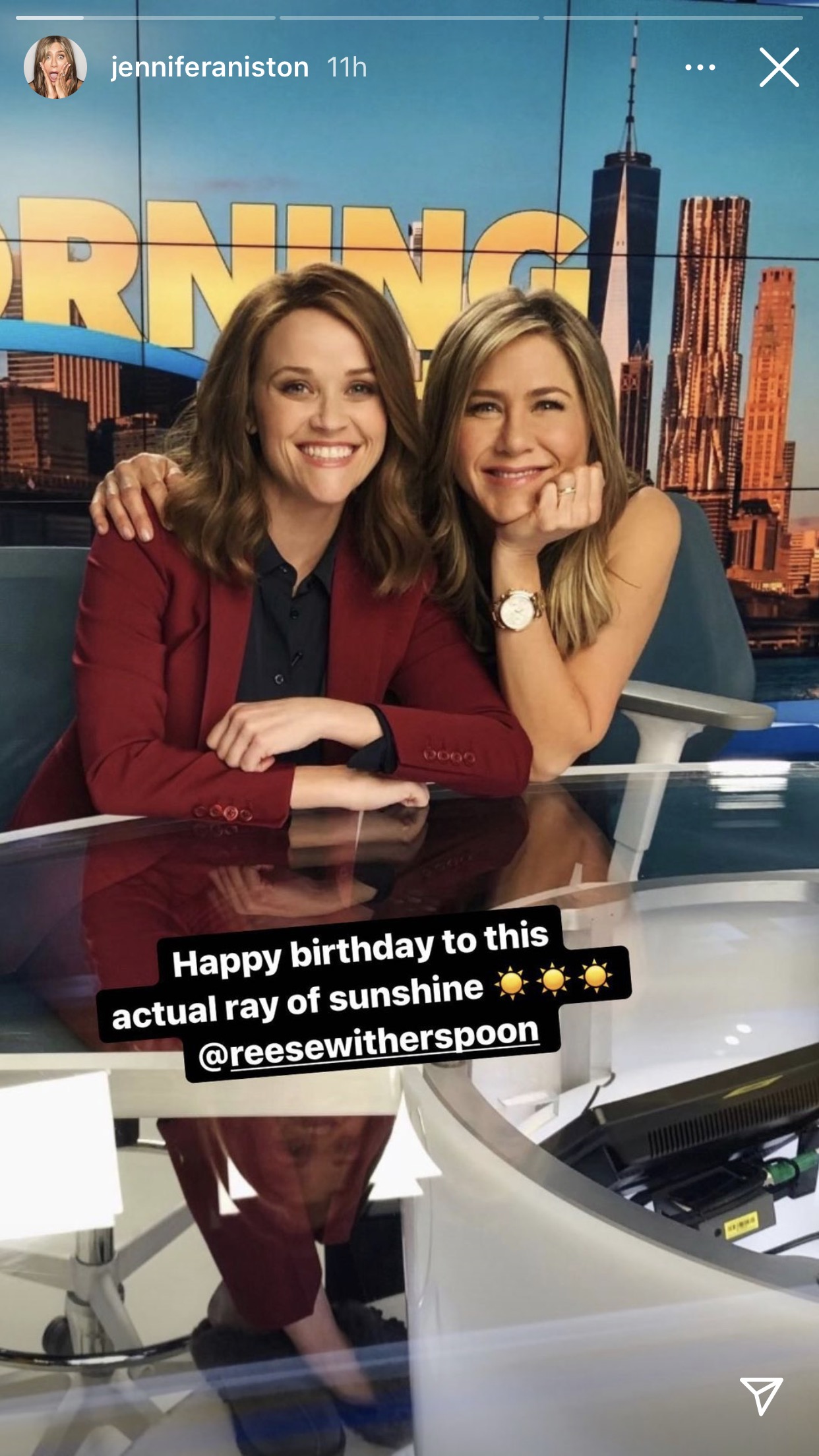 “妹”リース・ウィザースプーンの誕生日を祝福したジェニファー・アニストン（画像は『Jennifer Aniston　2021年3月22日付Instagram』のスクリーンショット）