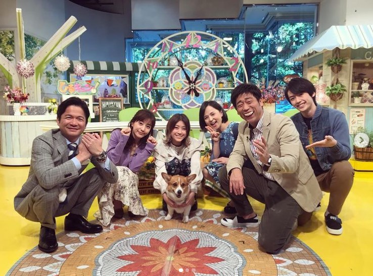 『ひるキュン！』に愛犬と出演したIMALU（画像は『IMALU / LULU X　2018年10月22日付Instagram「TOKYO MX「ひるキュン！」にバルーと出演させて頂きました」』のスクリーンショット）