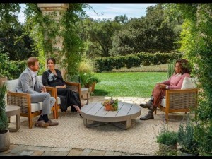 物議を醸したヘンリー王子・メーガン妃夫妻の衝撃インタビュー（画像は『Oprah 2021年3月8日付Instagram「Today’s the day.」』のスクリーンショット）