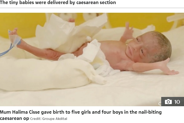 帝王切開で誕生した赤ちゃん（画像は『The Sun　2021年5月6日付「MOTHER OF GOD! Pregnant woman gives birth to NINE babies after only expecting seven when medics missed two on scan」（Credit: Groupe Akdital）』のスクリーンショット）