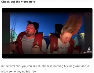 絶叫マシンの勢いに負けた歯がジェームズさんの口から飛んでいった（画像は『MensXP.com　2021年5月18日付「Man’s Tooth Flies Out Of His Mouth During Crazy Ride ＆ The Video Is Too Hilarious To Watch」』のスクリーンショット）