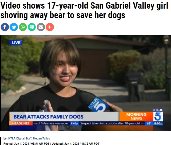 自宅前でインタビューに応じるヘイリーさん（画像は『KTLA　2021年6月1日付「Video shows 17-year-old San Gabriel Valley girl shoving away bear to save her dogs」』のスクリーンショット）