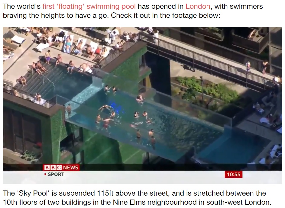 既にスカイプールを楽しむ人々（画像は『LADbible　2021年6月1日付「‘World’s First’ Floating Transparent Pool Opens In London」』のスクリーンショット）