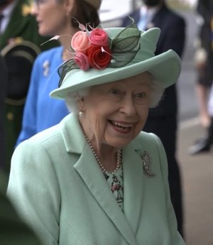 【イタすぎるセレブ達】エリザベス女王、ロイヤルアスコット最終日に来場　2年ぶりの観戦に満面の笑み