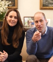 【イタすぎるセレブ達】ウィリアム王子夫妻、父の日に親子の未公開写真を披露　“モデル立ち”のシャーロット王女に注目集まる