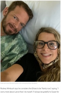 移植手術を終えたランスさんと妻のスーザンさん（画像は『Good Morning America　2021年6月7日付「Co-workers donate their kidneys to save each other’s husbands」（Children’s Healthcare of Atlanta）』のスクリーンショット）