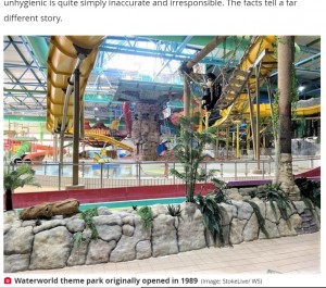 人気のウォーターパークに苦情が殺到（画像は『The Daily Star　2021年8月15日付「Families shocked at ‘green water’ and ‘disgusting’ changing rooms at waterpark」（Image: StokeLive/ WS）』のスクリーンショット）