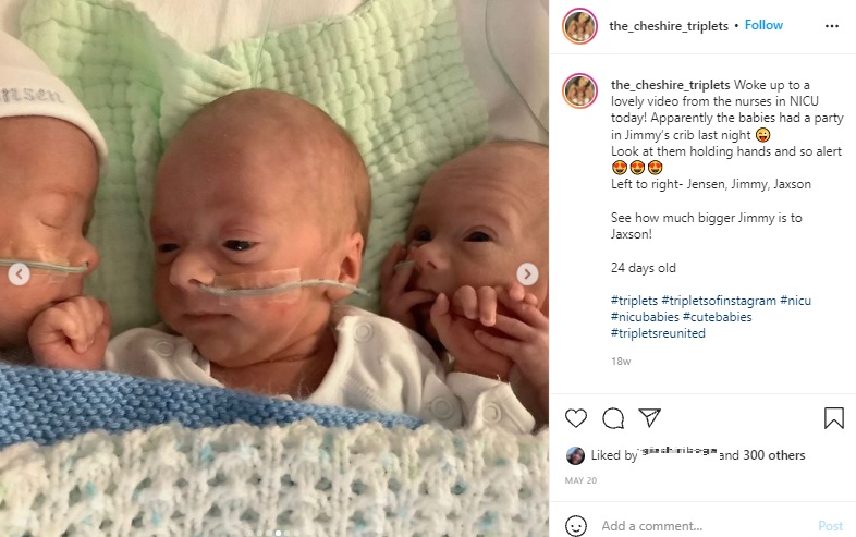 生後24日の一卵性三つ子（画像は『Gina Dewdney- Triplet Mama　2021年5月20日付Instagram「Woke up to a lovely video from the nurses in NICU today!」』のスクリーンショット）
