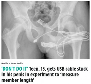 レントゲン写真に写るUSBケーブル（画像は『The Sun　2021年9月17日付「‘DON’T DO IT’ Teen, 15, gets USB cable stuck in his penis in experiment to ‘measure member length’」（Credit: Urology case report）』のスクリーンショット）