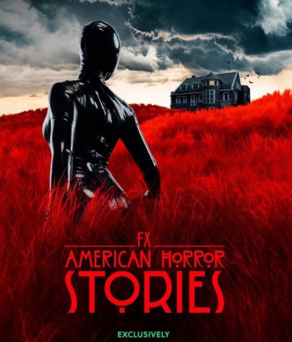『アメリカン・ホラー・ストーリー』のラバーウーマン（画像は『American Horror Story　2021年6月21日付Instagram「Horror comes home.」』のスクリーンショット）