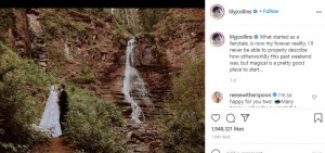 滝の前で撮影したウエディングフォト（画像は『Lily Collins　2021年9月8日付Instagram「What started as a fairytale, is now my forever reality.」』のスクリーンショット）