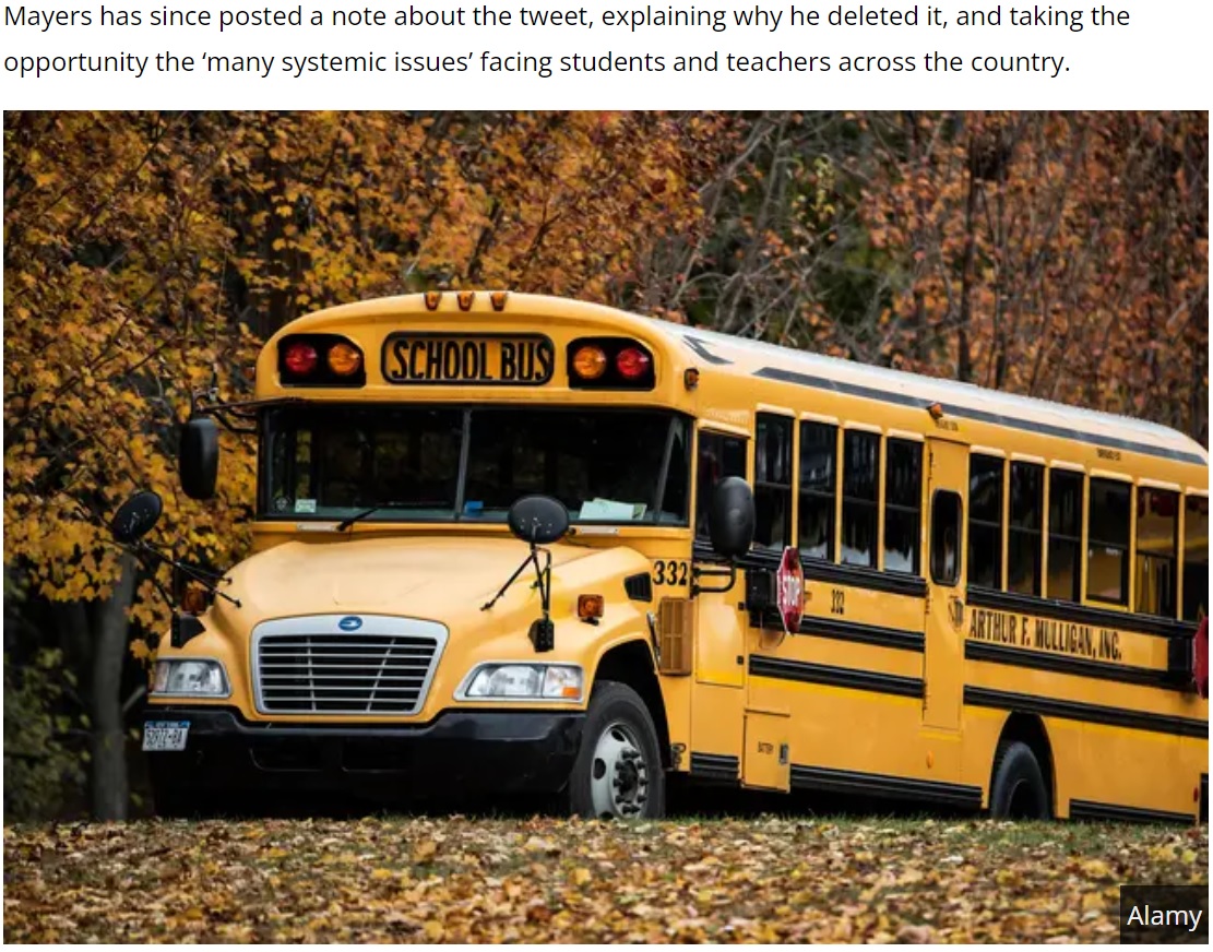 教師はこのようなスクールバスを手配したかったのだが…（画像は『UNILAD　2021年9月21日付「School Hired Stripper Party Bus For Field Trip And Teacher Highlights Issues With Education System」（Alamy）』のスクリーンショット）