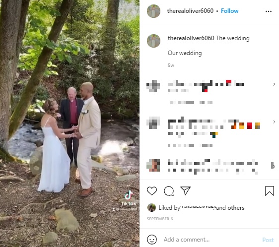 森の中での結婚式（画像は『Cheryl　2021年9月6日付Instagram「The wedding」』のスクリーンショット）