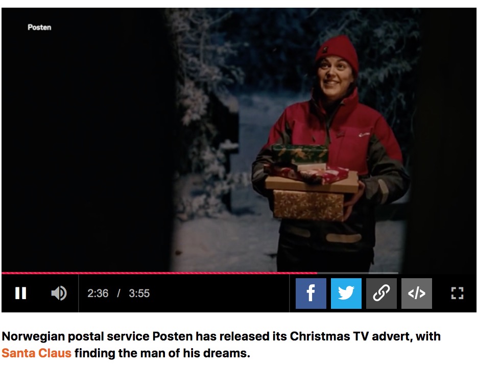 今年のクリスマス、プレゼントはサンタではなく郵便局員が届けることに（画像は『Metro　2021年11月24日付「Santa Claus bags himself a boyfriend in the most sensational Christmas TV advert of the year - prepare to weep」（Picture: Posten）』のスクリーンショット）