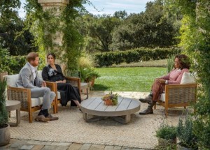 オプラ・ウィンフリーのインタビューで爆弾発言をしたヘンリー王子とメーガン妃（画像は『Oprah　2021年3月7日付Instagram「Today’s the day.」』のスクリーンショット）