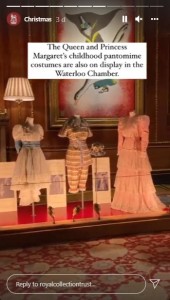 エリザベス女王とマーガレット王女が着た舞台衣装（画像は『Royal Collection Trust　2021年11月25日付Instagram』のスクリーンショット）