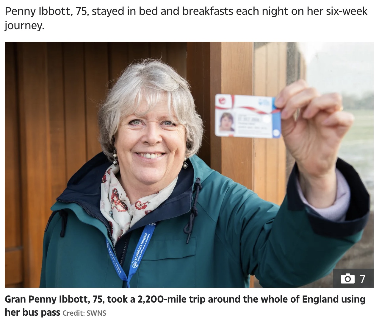 バスのフリーパスを使って3540キロを旅した女性（画像は『The Sun　2021年12月2日付「THE GRAN TOUR Gran, 75, took a 2,200-mile trip around the whole of England using her bus pass」（Credit: SWNS）』のスクリーンショット）