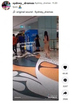 【海外発！Breaking News】ブランドのハイヒールがエスカレーターに挟まれた女性、奇声を上げてブチ切れ（豪）