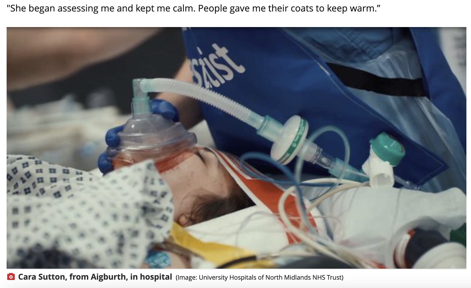病院で治療を受けるカーラさん（画像は『Liverpool Echo　2022年1月21日付「Woman’s desperate words to boyfriend before horror waterfall plunge」（Image: University Hospitals of North Midlands NHS Trust）』のスクリーンショット）