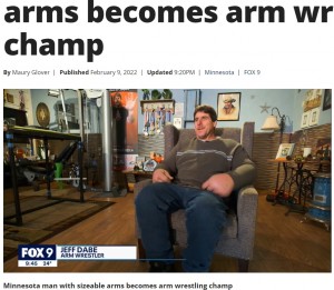 【海外発！Breaking News】大きすぎる手を持つアームレスリング選手、結婚指輪のサイズは127ミリ！（米）＜動画あり＞