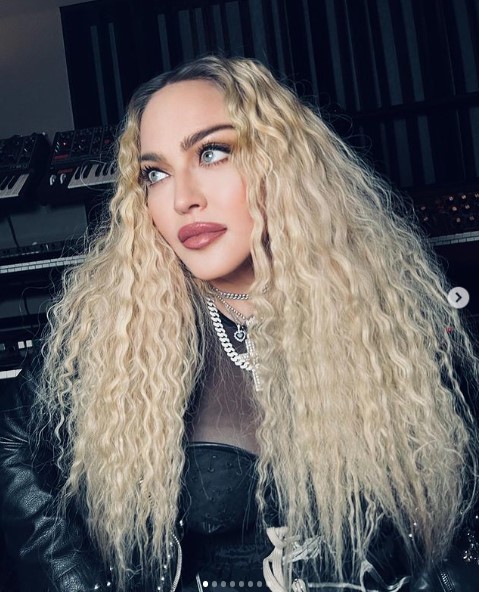マドンナ、すでに新たなロマンスの噂も（画像は『Madonna　2022年4月26日付Instagram「Music and Sushi save my life.」』のスクリーンショット）