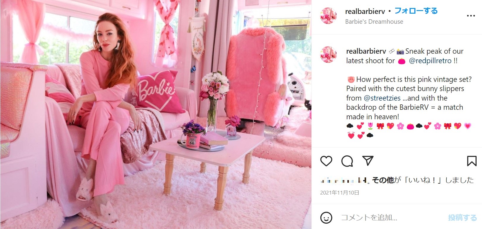 幼い頃からバービー人形に憧れて続けていた女性（画像は『Real Life Barbie RV　2021年11月10日Instagram「Sneak peak of our latest shoot for」』のスクリーンショット）