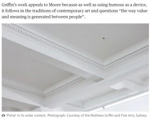 【海外発！Breaking News】アートギャラリーの天井に貼り付けたマクドナルドのピクルス　アートとして83万円超で販売される（ニュージーランド）