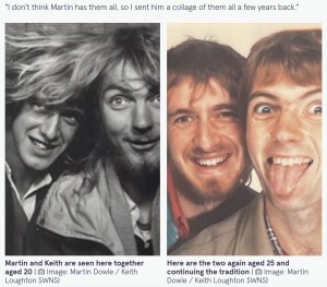 20代のマーティンさん（左）とキースさん（右）（画像は『The Mirror　2022年7月19日付「Best friends have taken passport photos together every five years for 50 years」（Image: Martin Dowle / Keith Loughton SWNS）』のスクリーンショット）