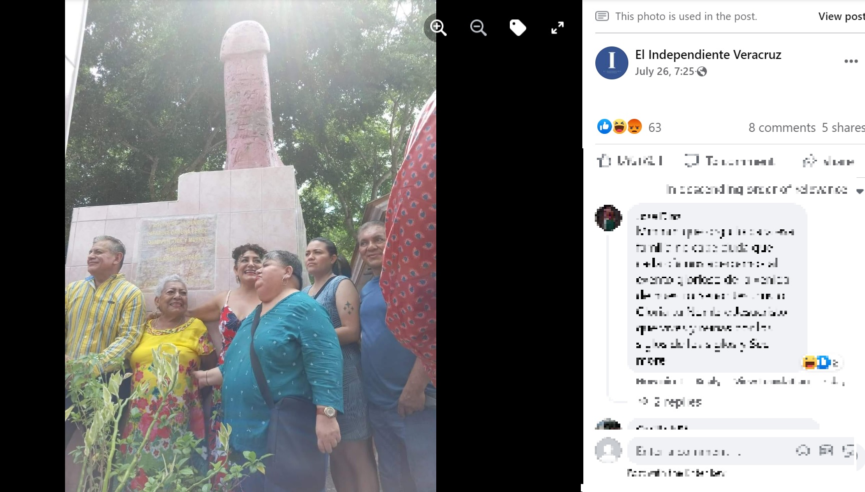 墓の上のペニス像（画像は『El Independiente Veracruz　2022年7月26日付Facebook「En memoria de Doña Cata,」』のスクリーンショット）