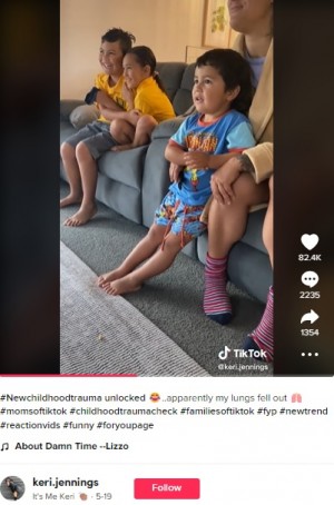 【海外発！Breaking News】「ママの肺が落ちた！」　出産シーン鑑賞の子供の素直な反応に爆笑（ニュージーランド）＜動画あり＞
