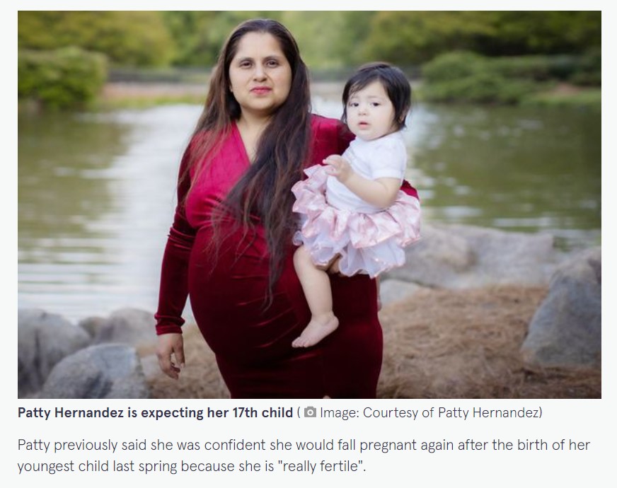 14年間妊娠と出産を繰り返している女性（画像は『The Mirror　2022年9月2日付「Mum-of-16 pregnant AGAIN as she gives all of her children names beginning with C」（Image: Courtesy of Patty Hernandez）』のスクリーンショット）